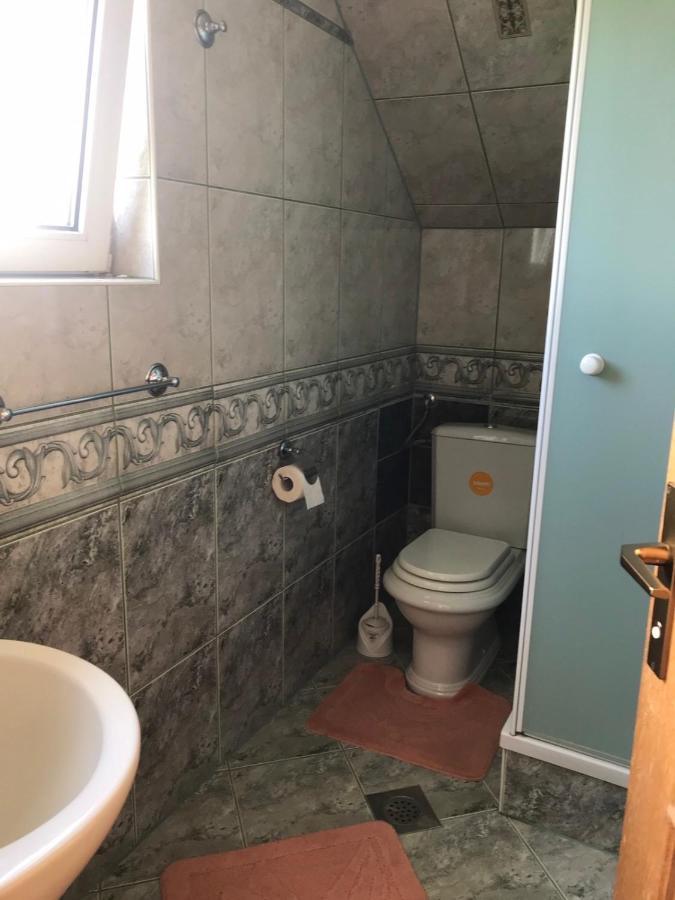 Lara Apartment Gradacac Bagian luar foto